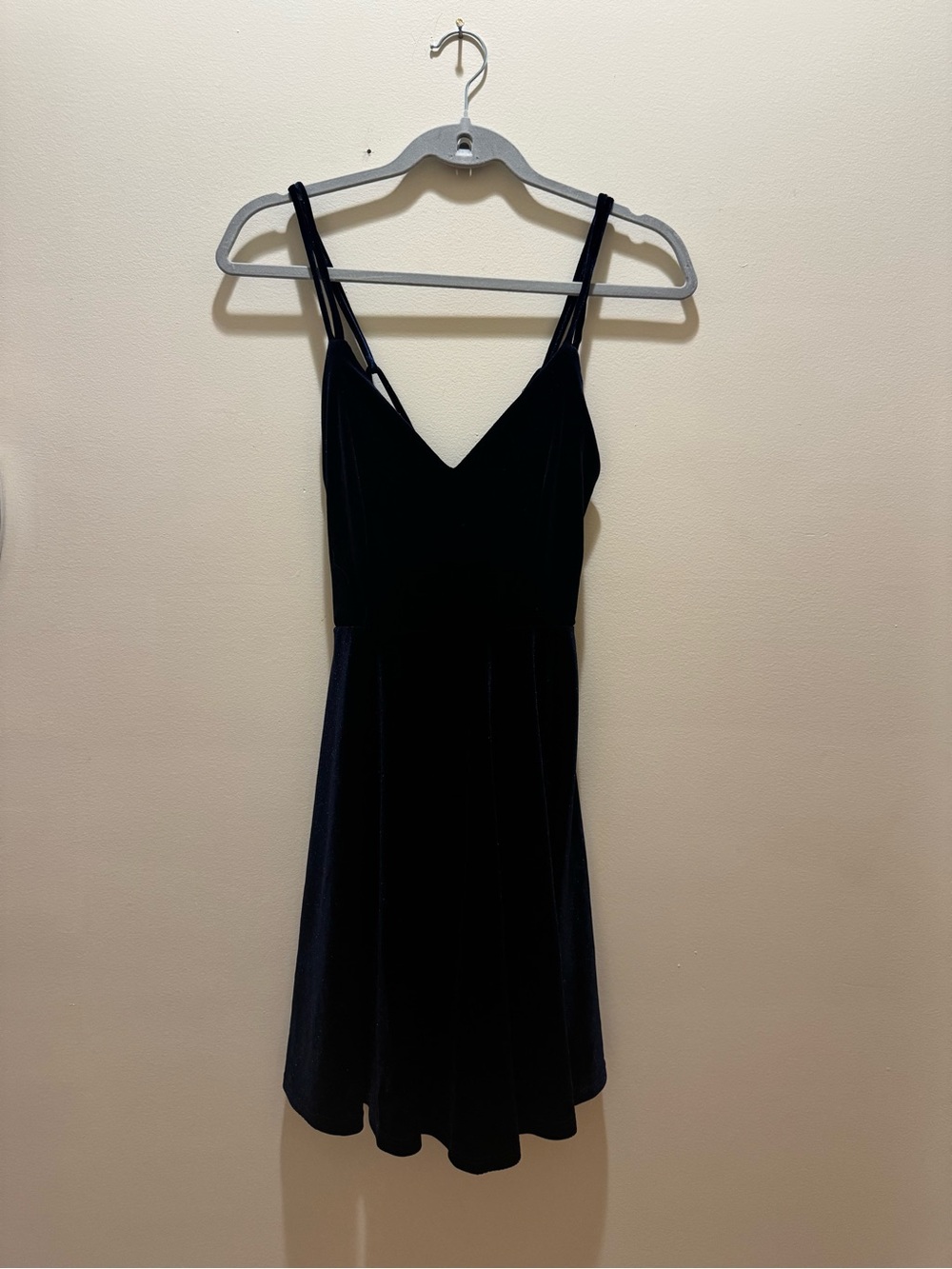 Lovely Day Dark Navy Blue Velvet Style V-Neck Double Spaghetti Strap Mini Dress